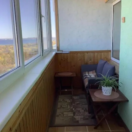 Appartement Under Your Eyes *