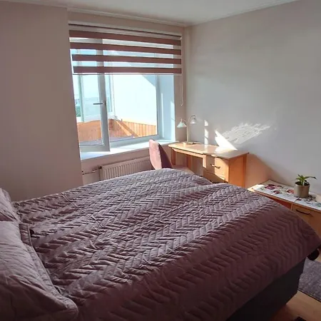 Appartement Under Your Eyes *