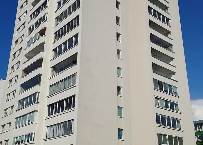 Apartment Under Your Eyes *