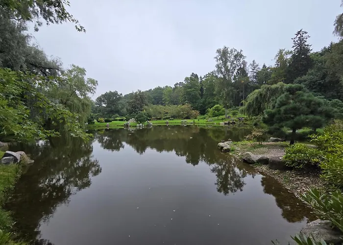 Under Your Eyes Апартаменты