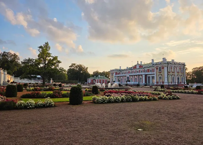 Апартаменты Under Your Eyes