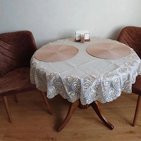 Daire Under Your Eyes *