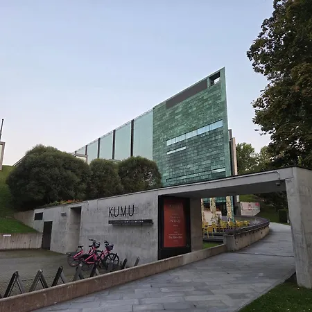 Daire Under Your Eyes Tallinn