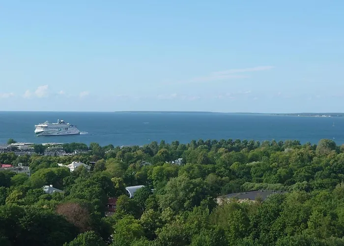 Under Your Eyes Talin